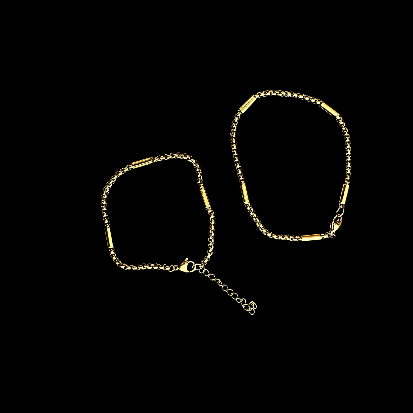 “Antigone” set of bracelets