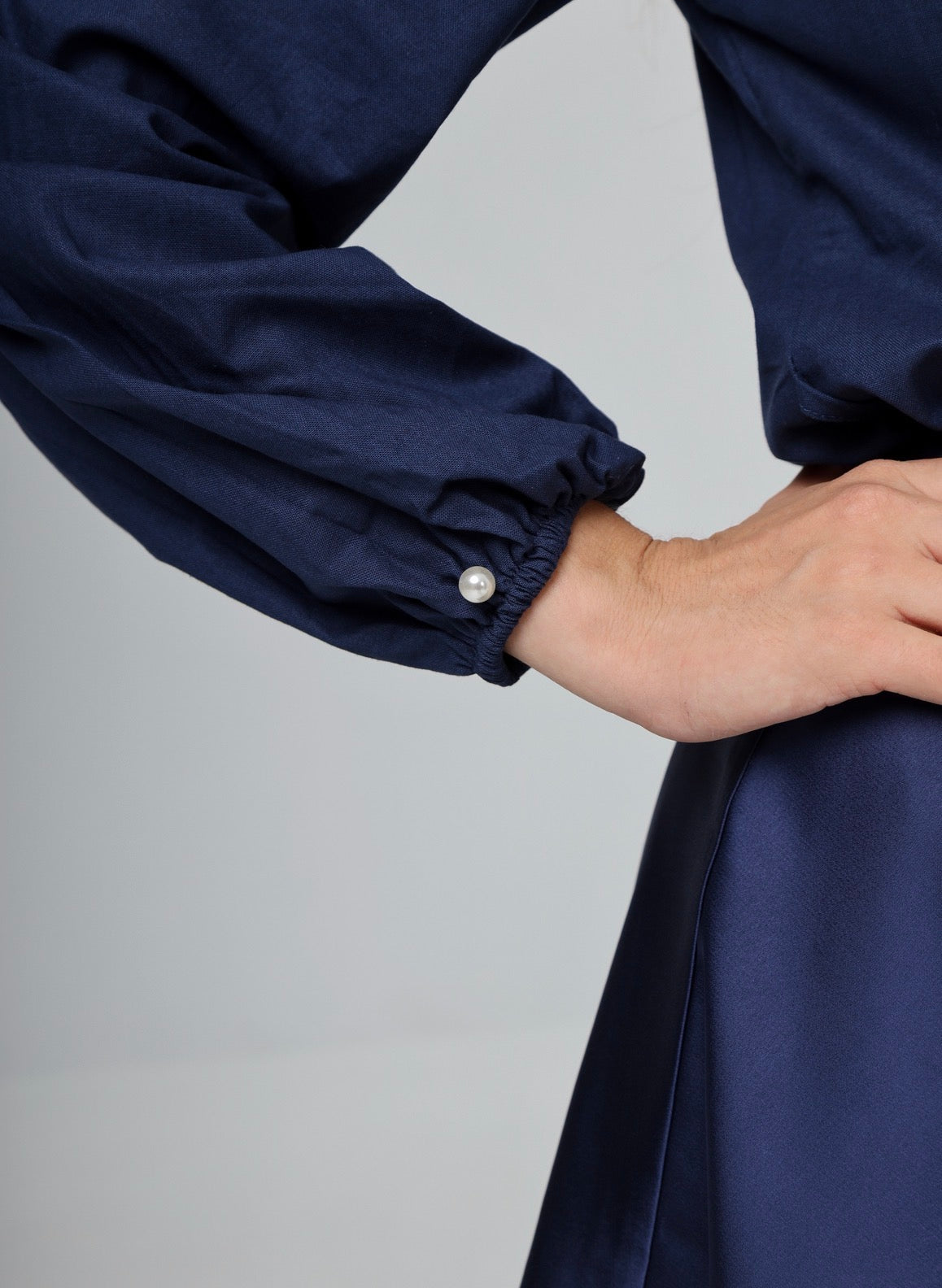 “Althea” shirt in navy blue