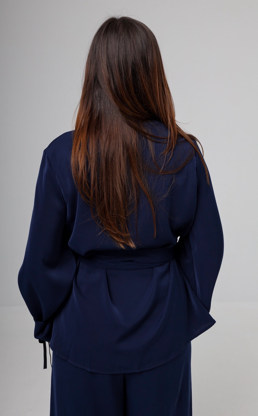 “Acacia” blouse in navy blue