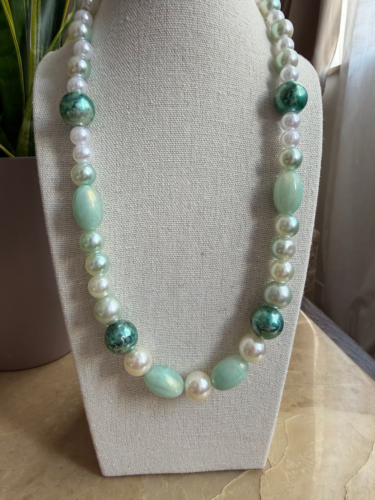 “Jenna” necklace