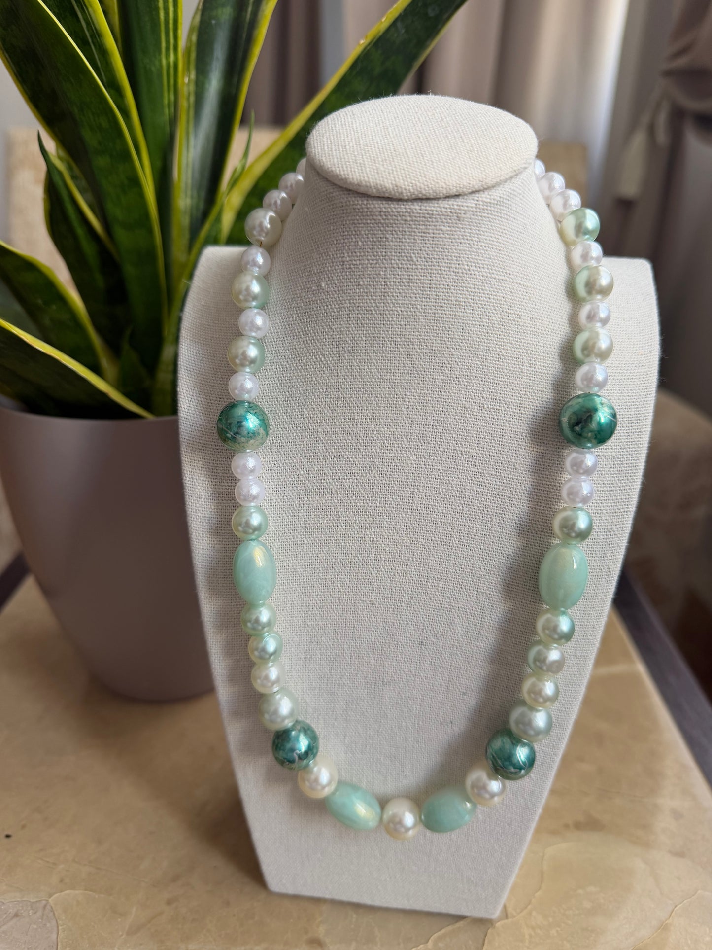 “Jenna” necklace