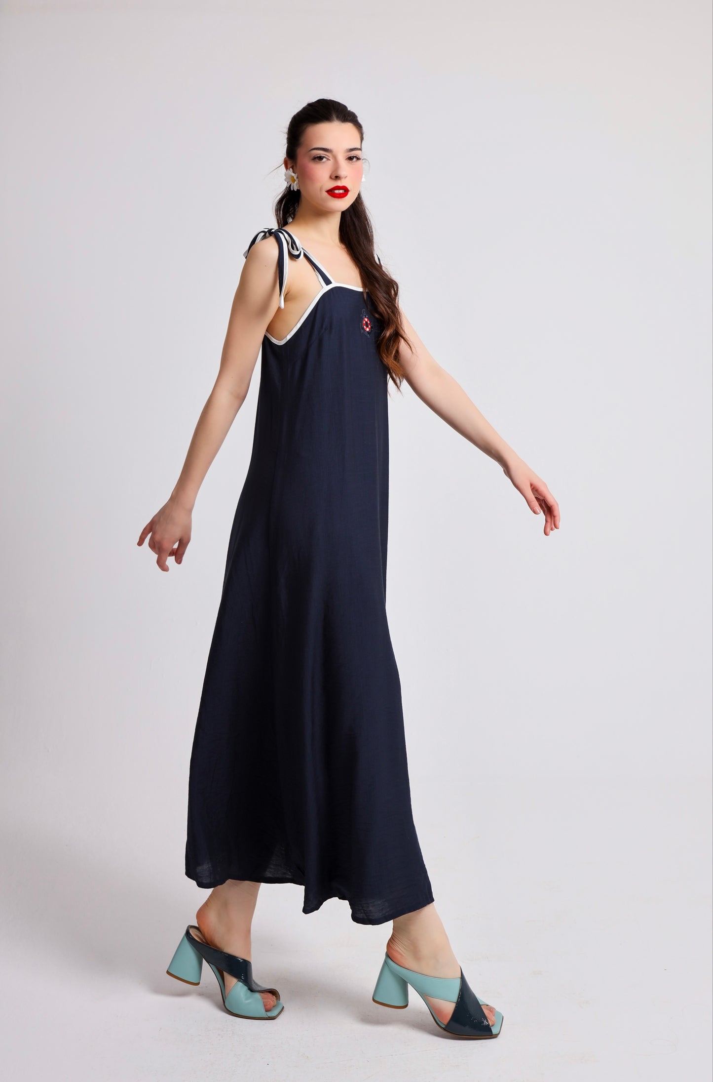 “Marina” dress in navy blue