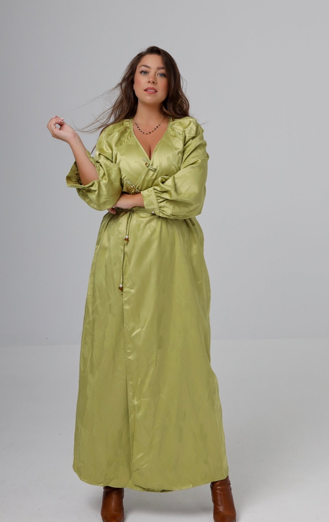 “Shion” dress in light olive