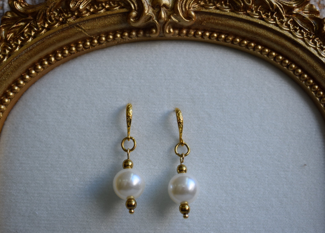 Laurel earrings
