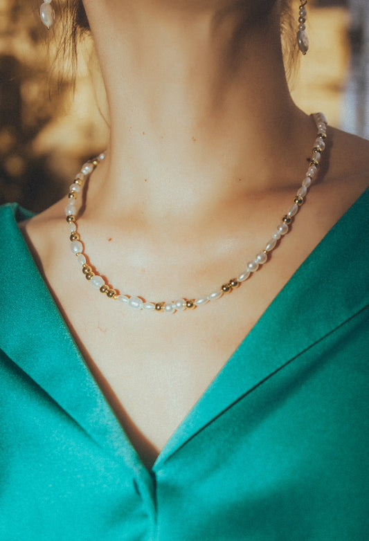 “Emelia” necklace