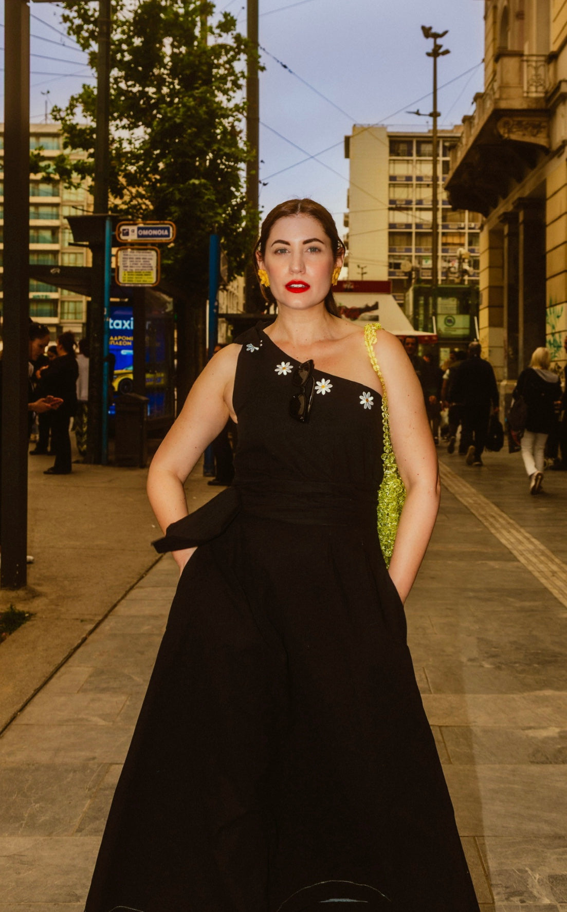 Orchid dress in black