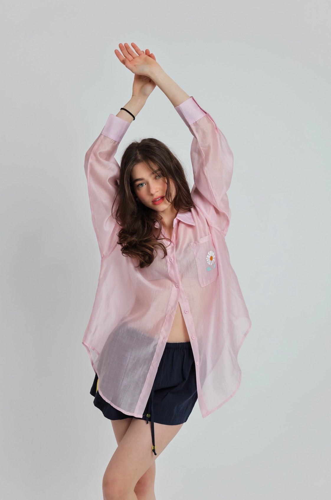 “Painted Daisy” silk shirt in pink