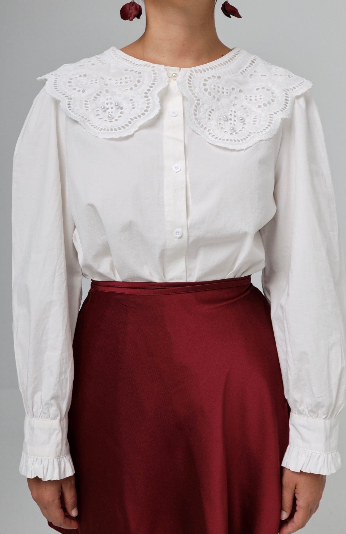 “Aronia” shirt in white