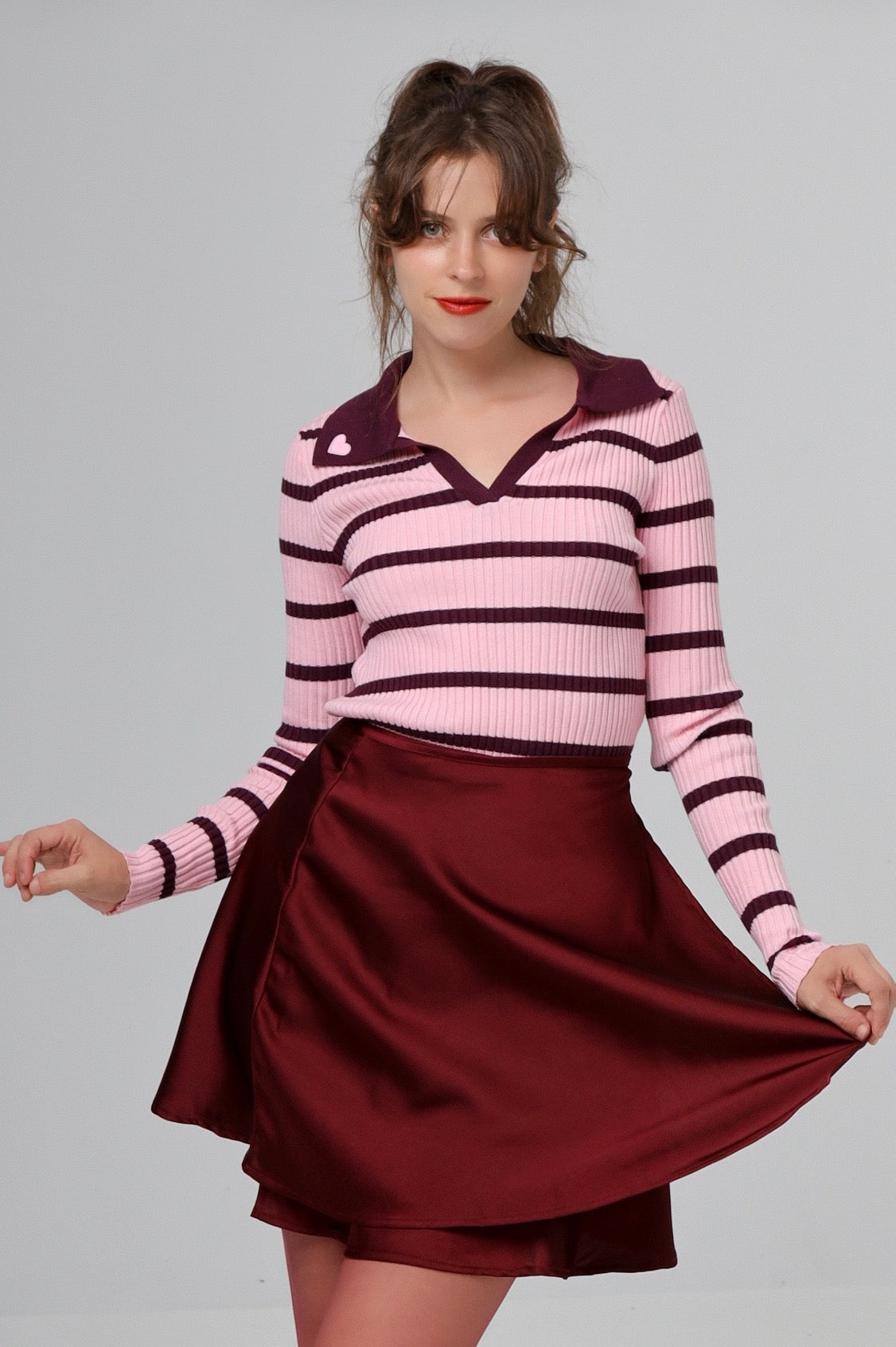 “Dittany” sweater in pink and burgundy