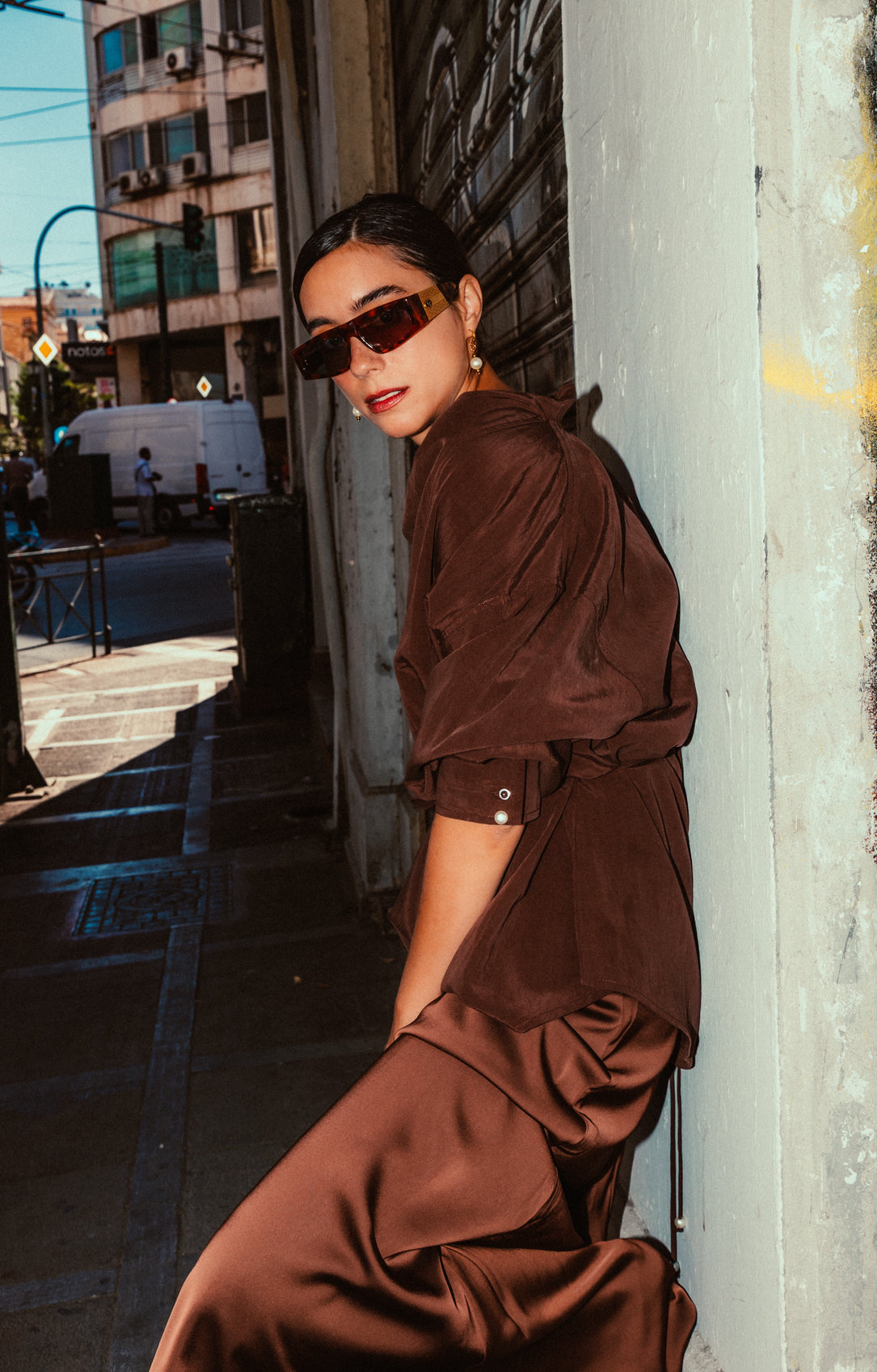 Maple blouse in chocolate brown
