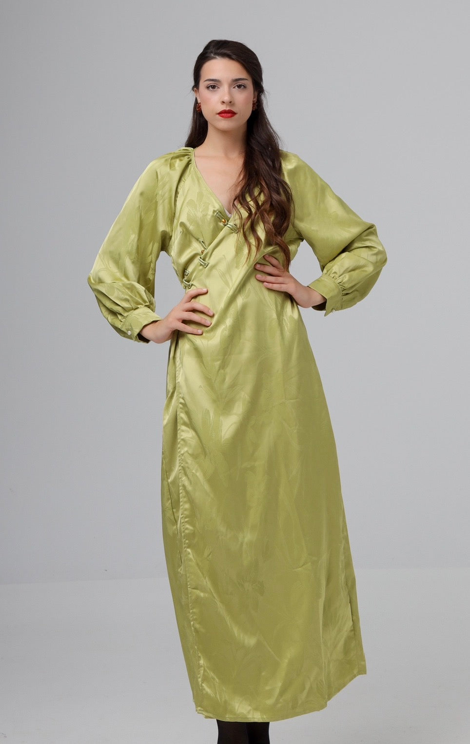 “Shion” dress in light olive
