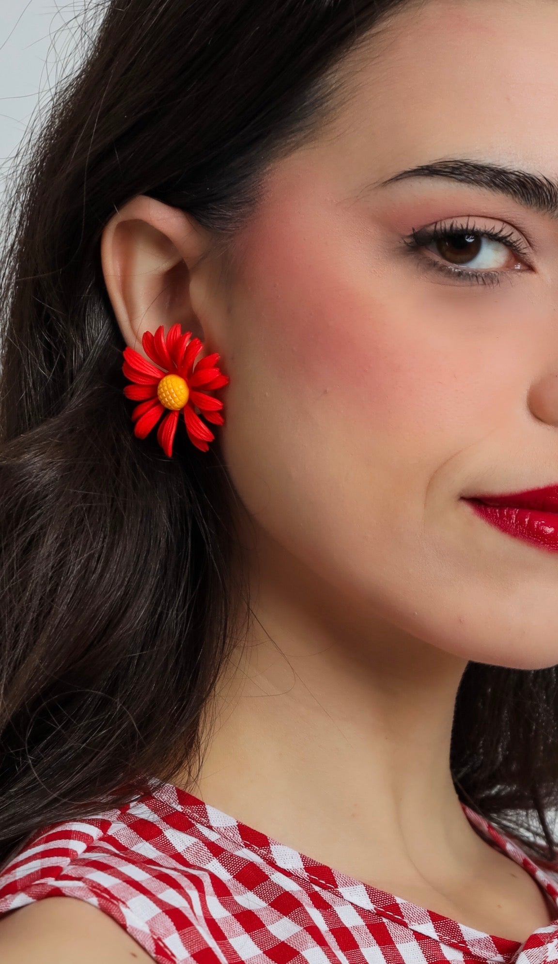 Red daisy