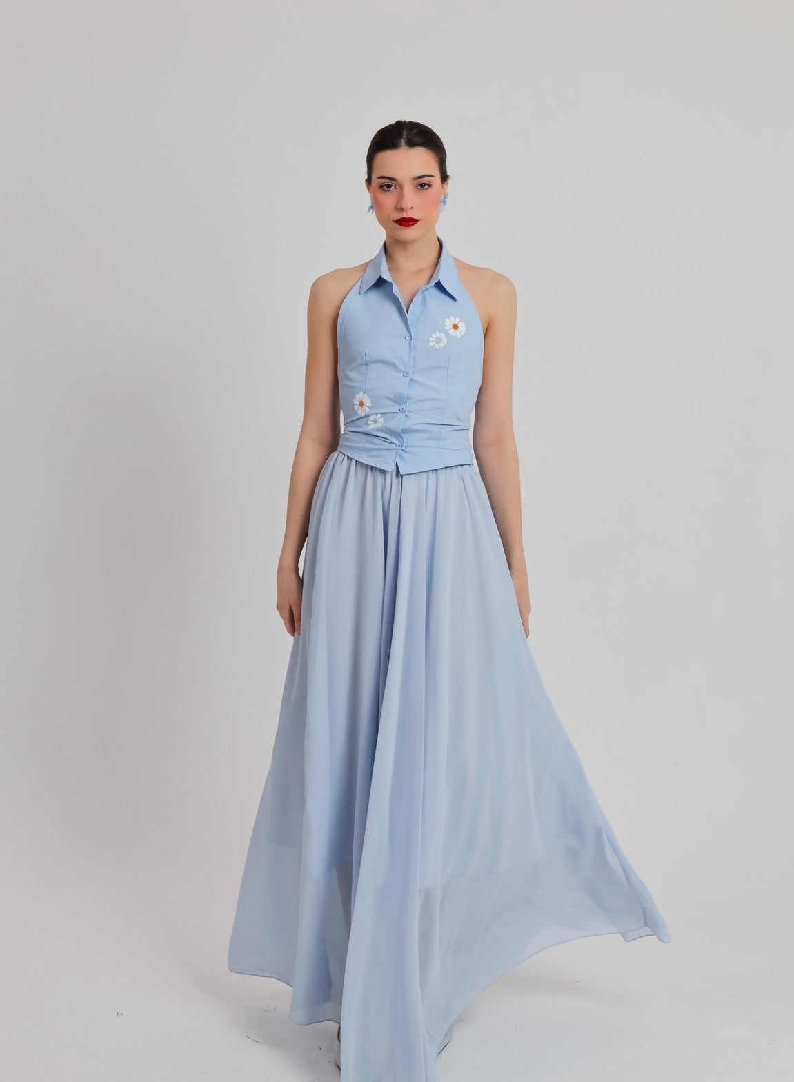 “Gardenia” skirt in light blue