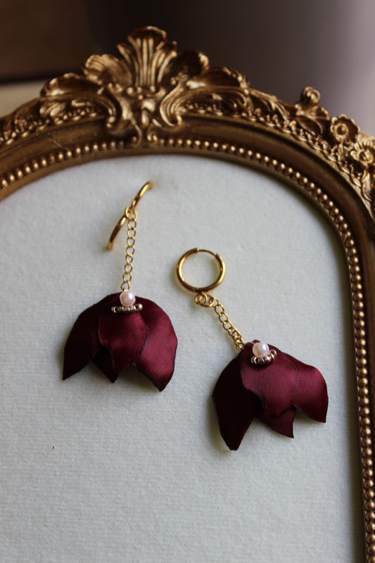 Tulip earrings
