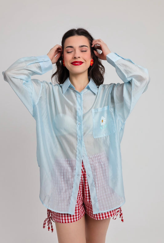 “Painted Daisy” silk shirt in light blue