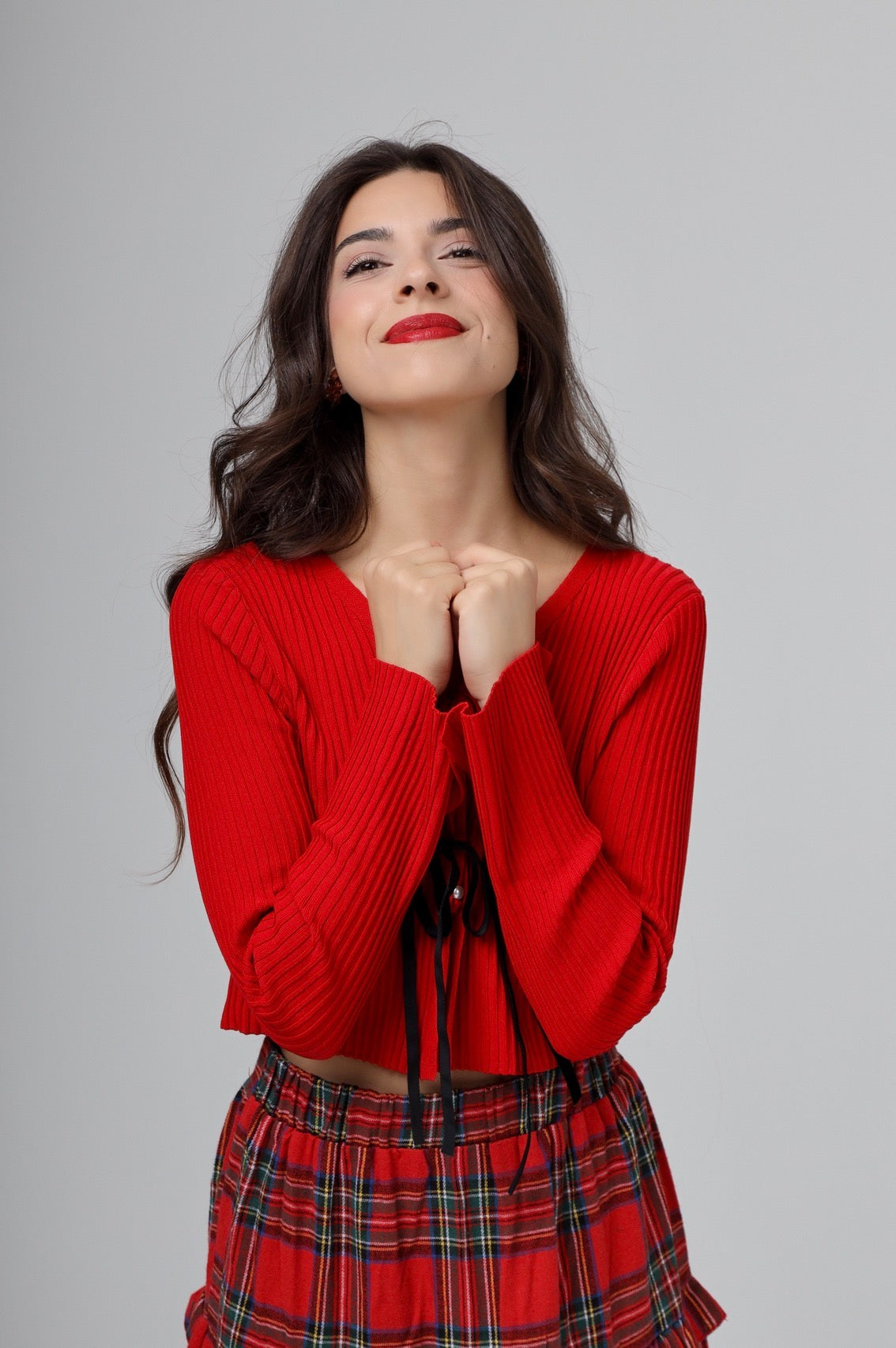 “Narcissa” cardigan in red