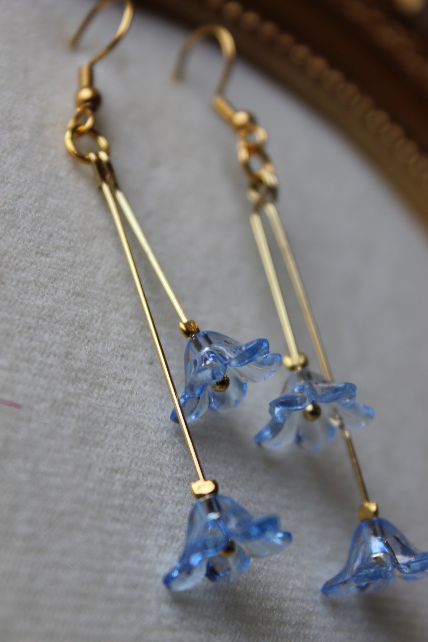 “Blue lilies” earrings