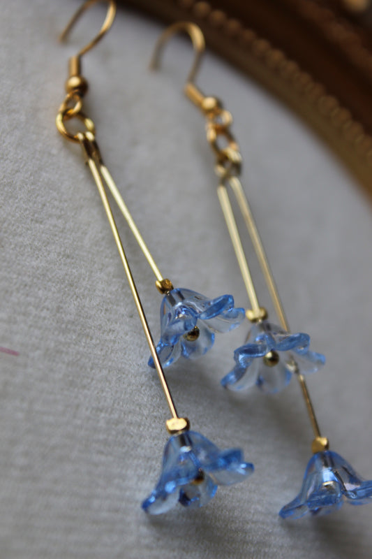 “Blue lilies” earrings