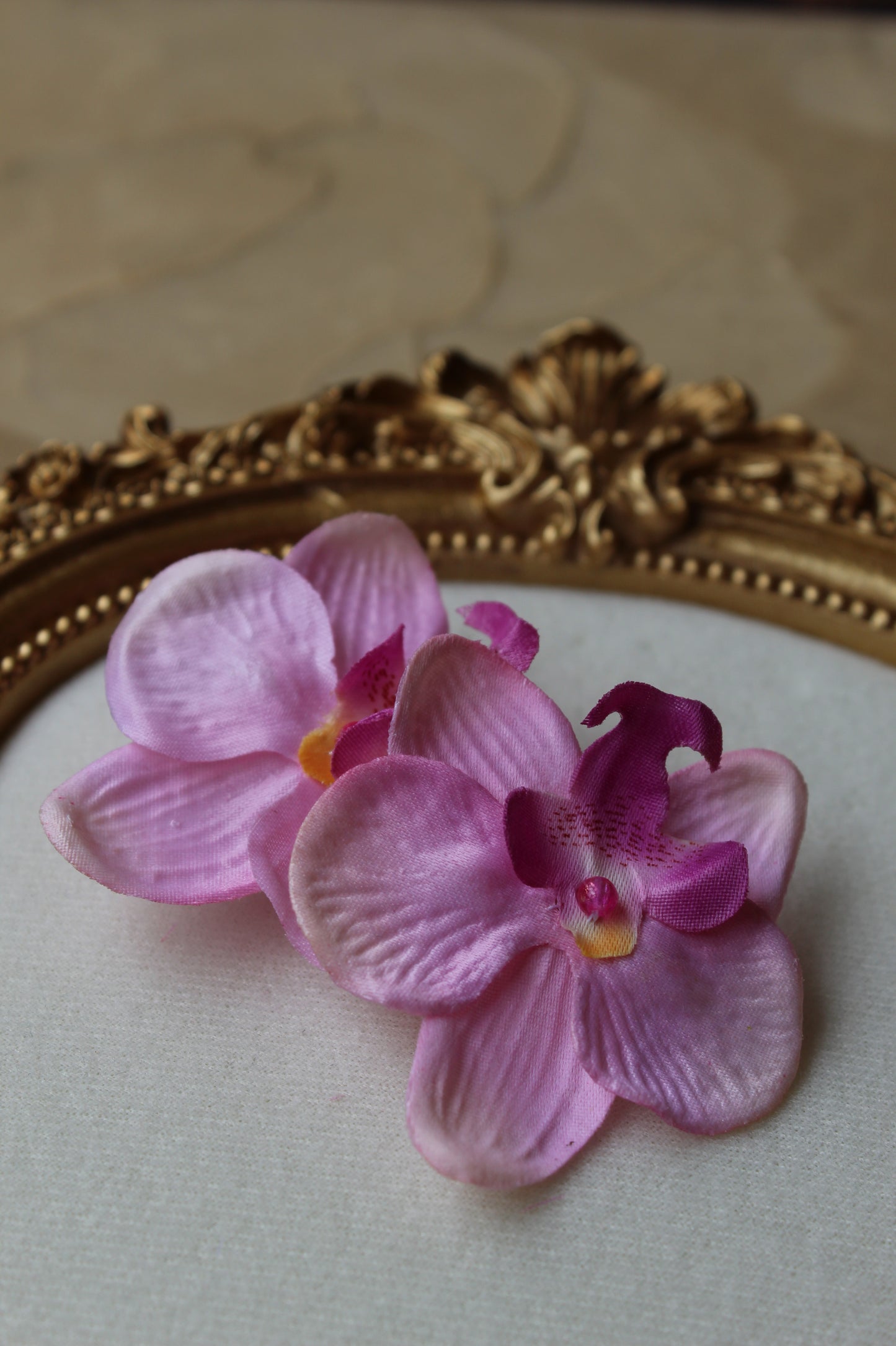 “Orchid” earrings