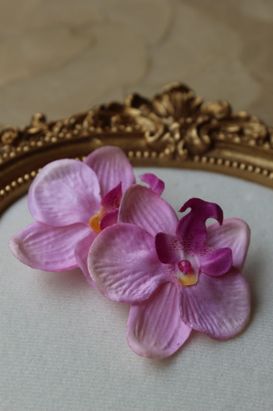 “Orchid” earrings