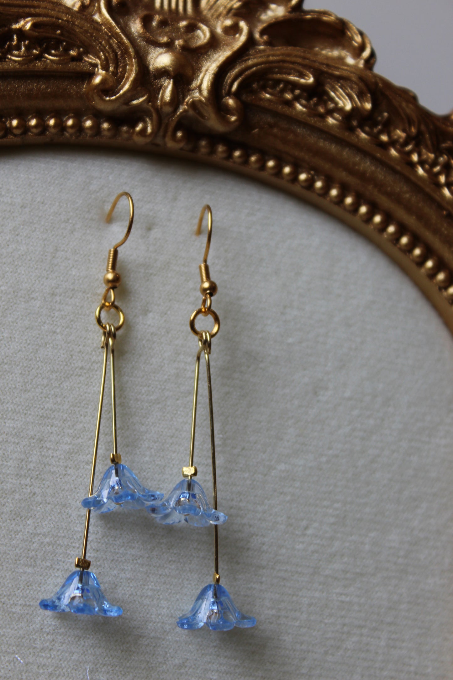 “Blue lilies” earrings