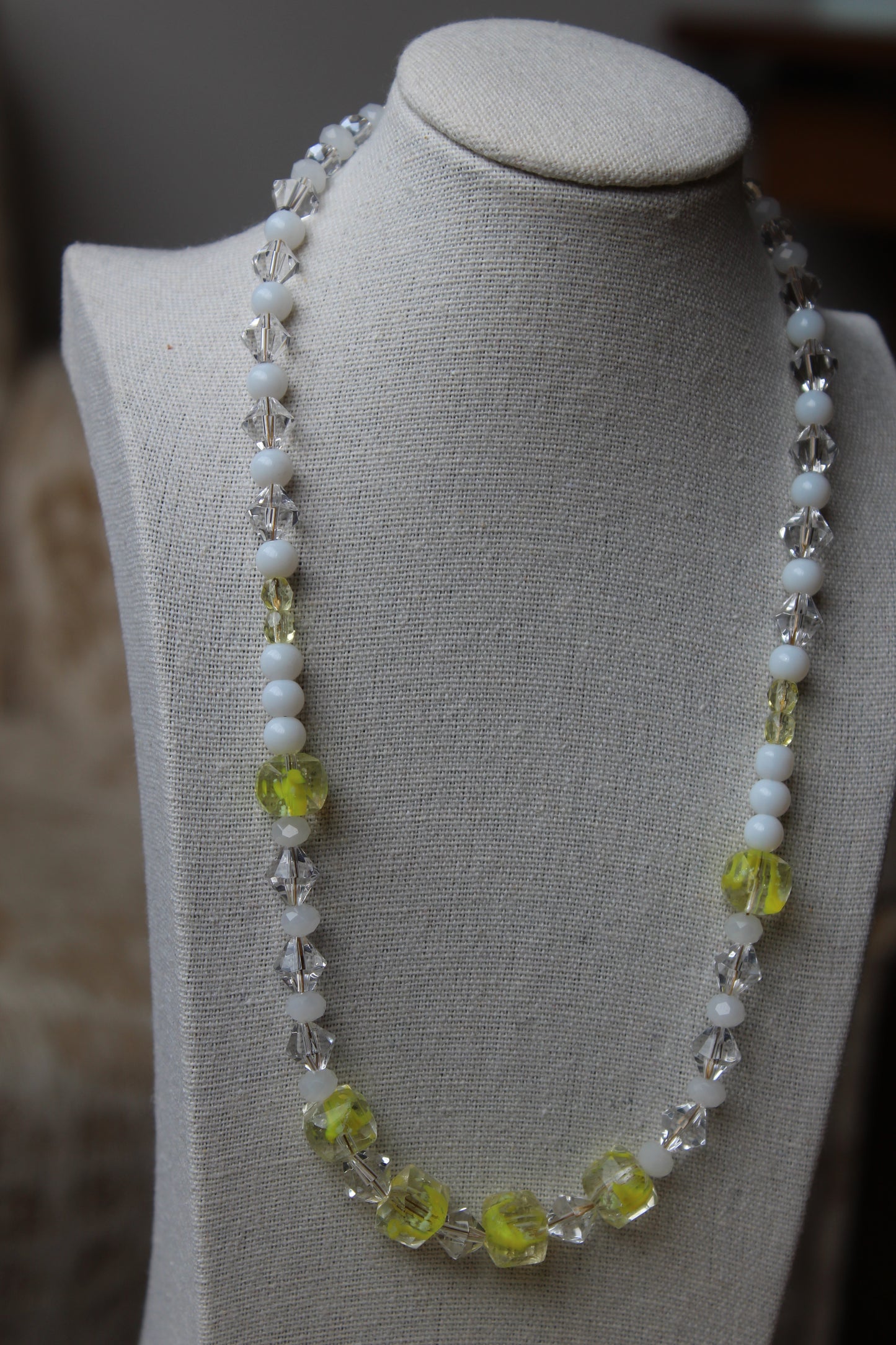 “Fiona” necklace